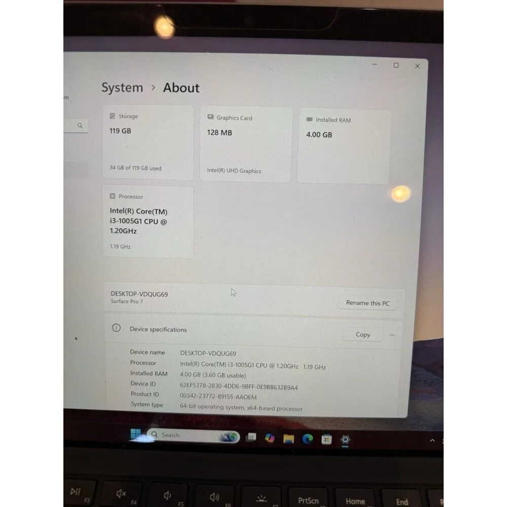Microsoft Surface Pro 7 1866 i3-1005G1 1.2 4GB RAM 128GB 12